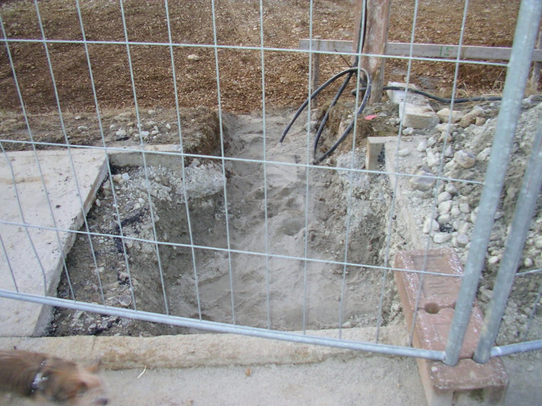 Erdarbeiten 4 Tag0003 Erdarbeiten 4 Tag0003